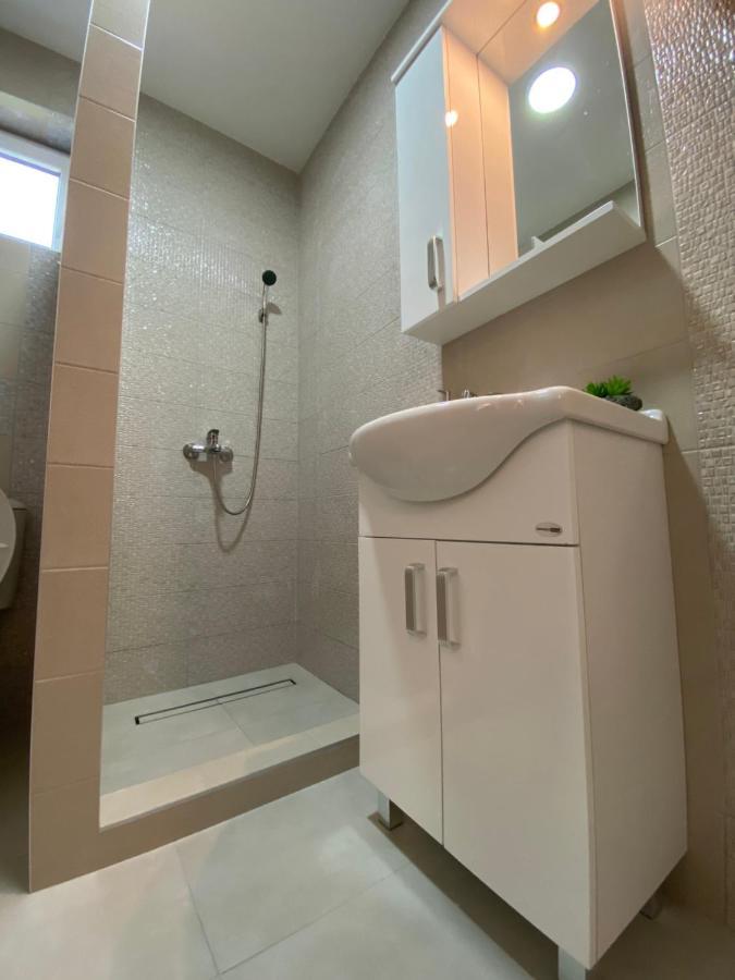 Apartment Lorena Κότορ Εξωτερικό φωτογραφία
